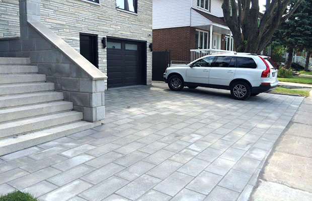 Installation et réparation de pavé uni